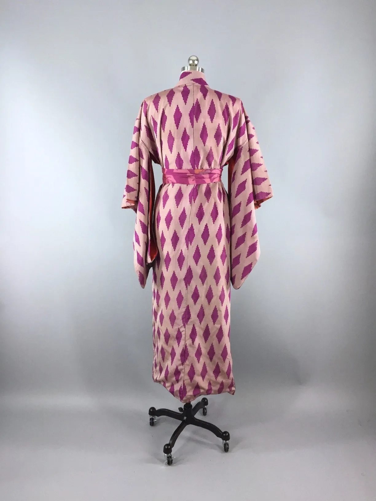 1920s Vintage Silk Kimono Robe / Pink Ikat Diamonds