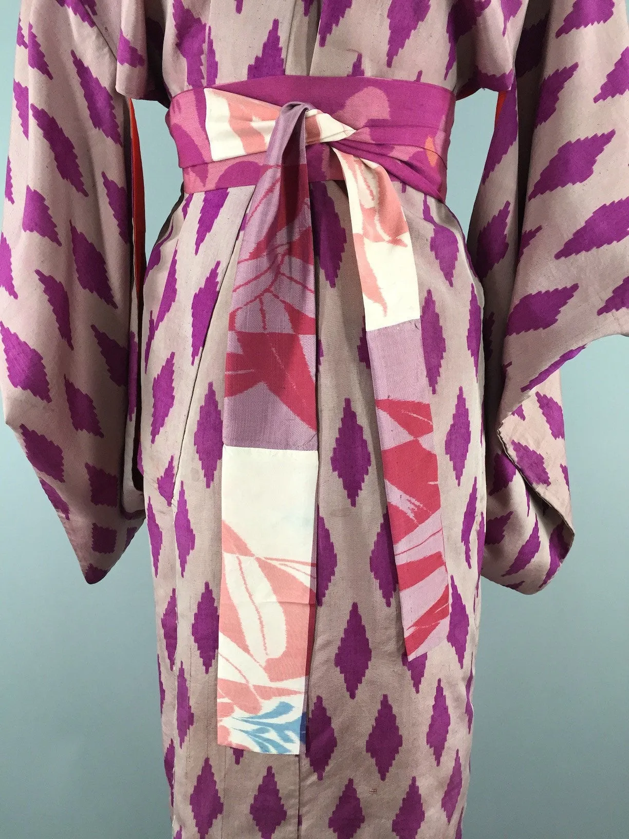 1920s Vintage Silk Kimono Robe / Pink Ikat Diamonds