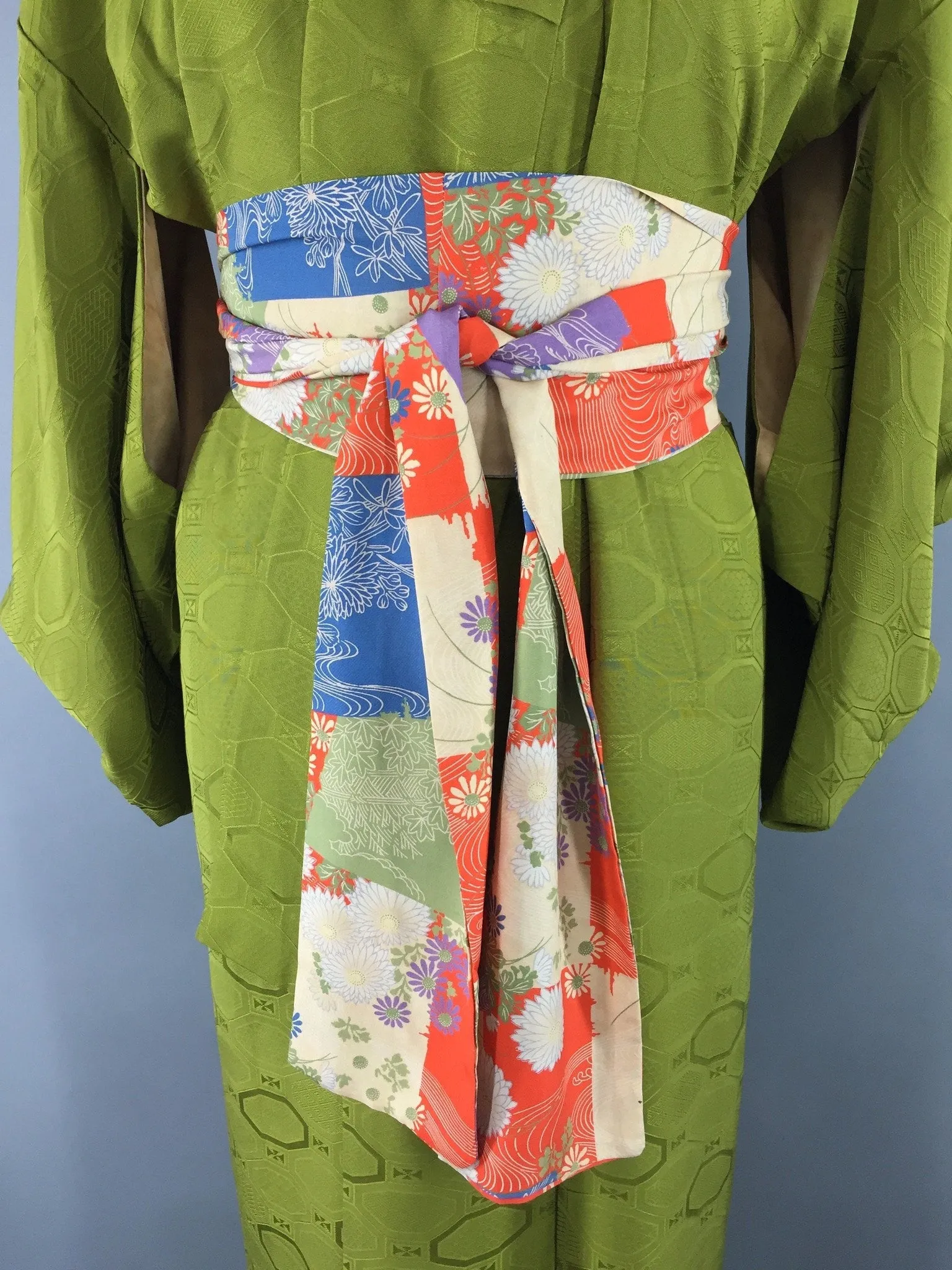 1950s Vintage Silk Kimono Robe in Olive Army Green