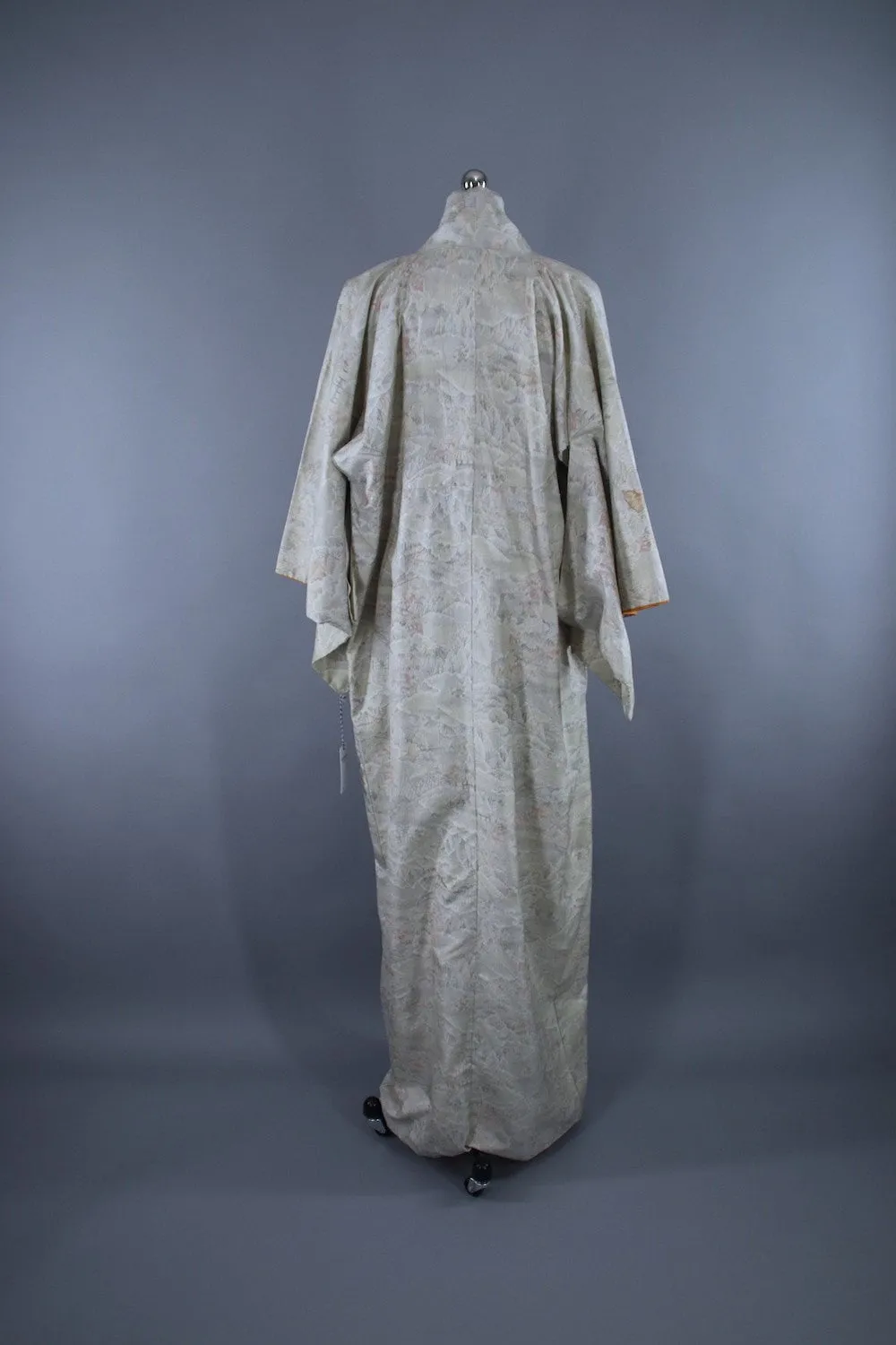 1970s Vintage Silk Kimono Robe / White Ikat