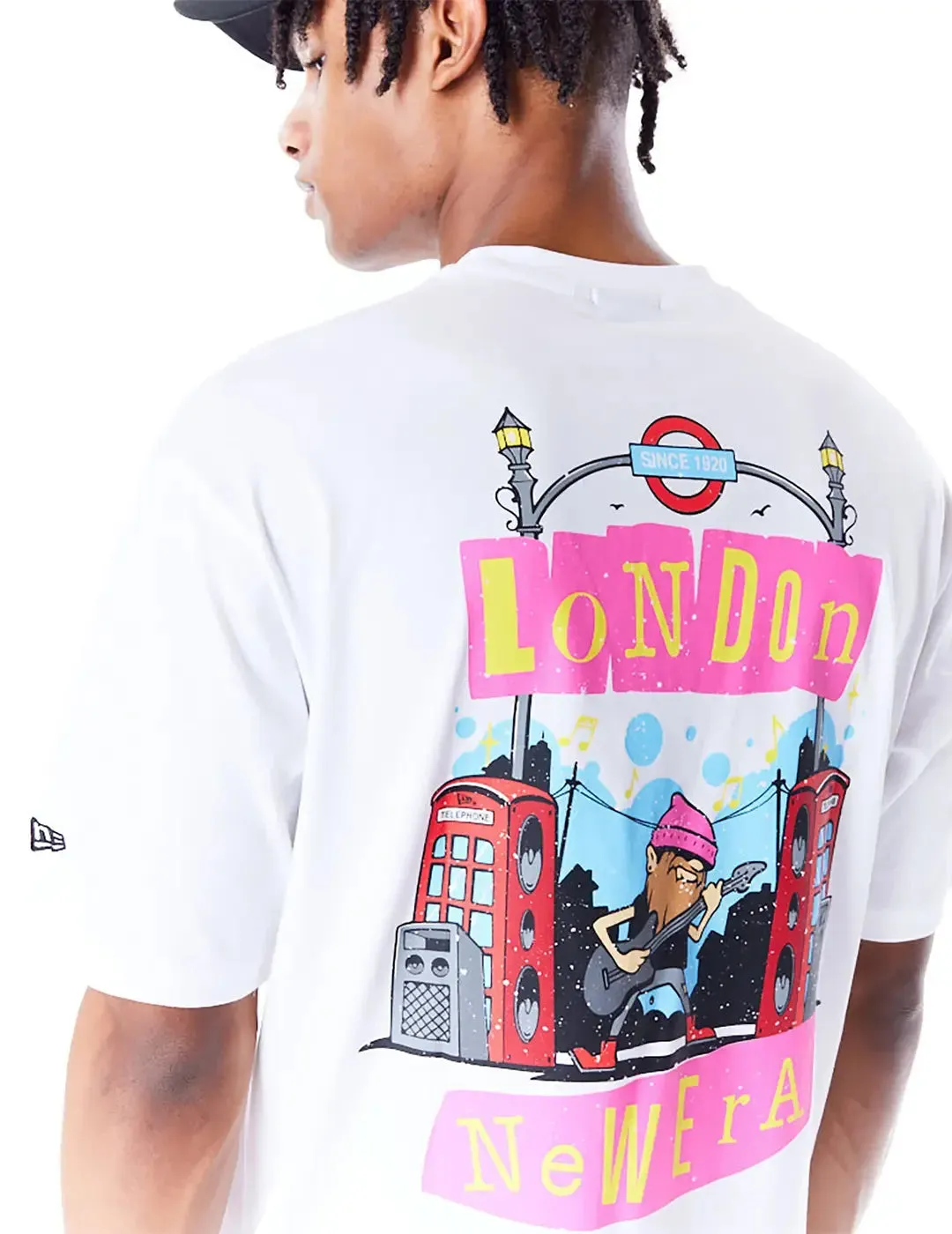 Camiseta New Era Location London Oversized Blanco