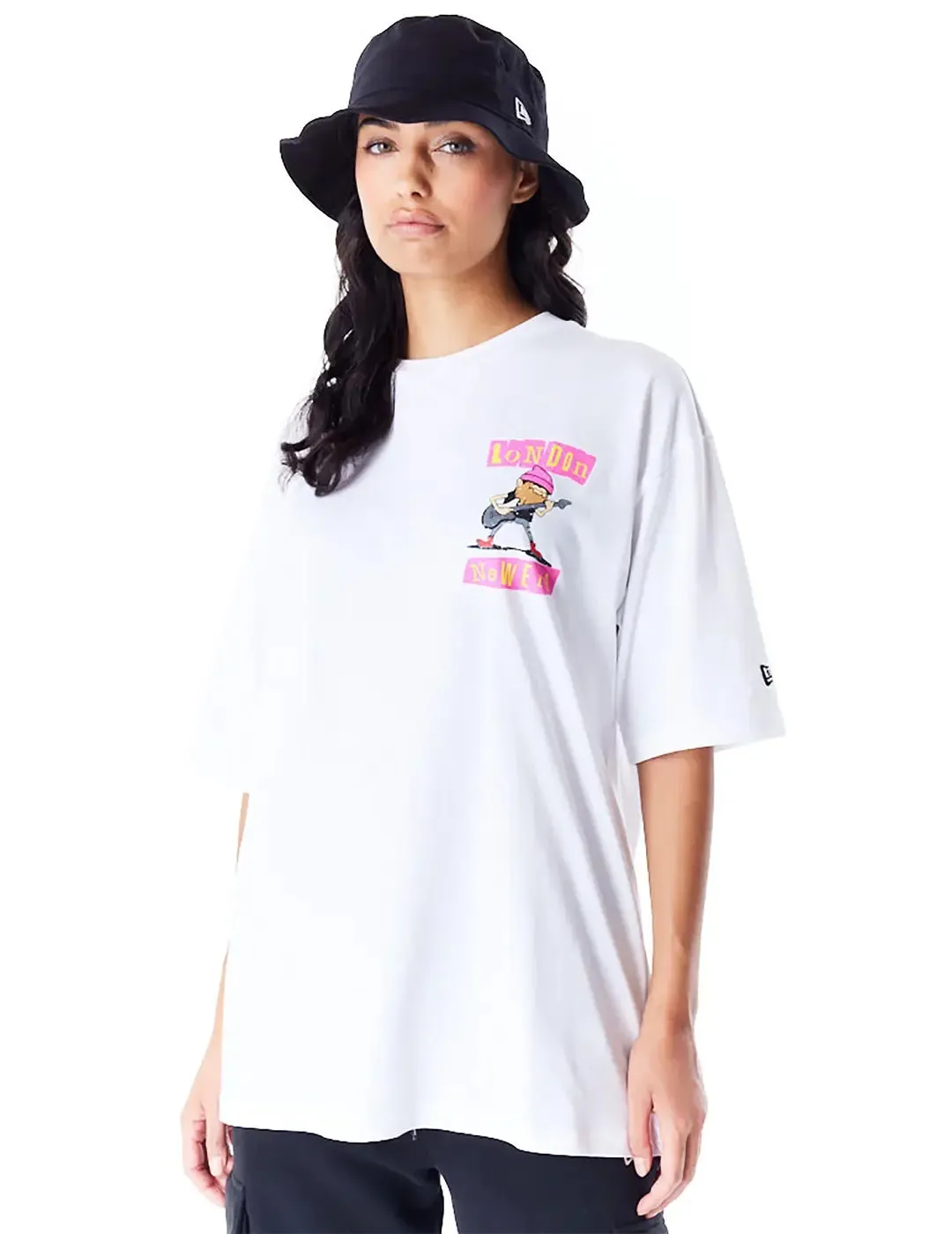 Camiseta New Era Location London Oversized Blanco