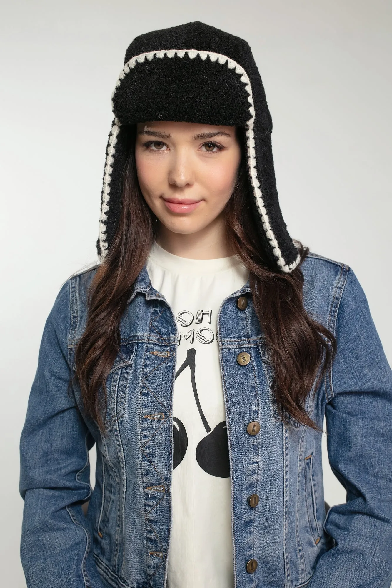 DANIKA TRAPPER HAT IN BLACK