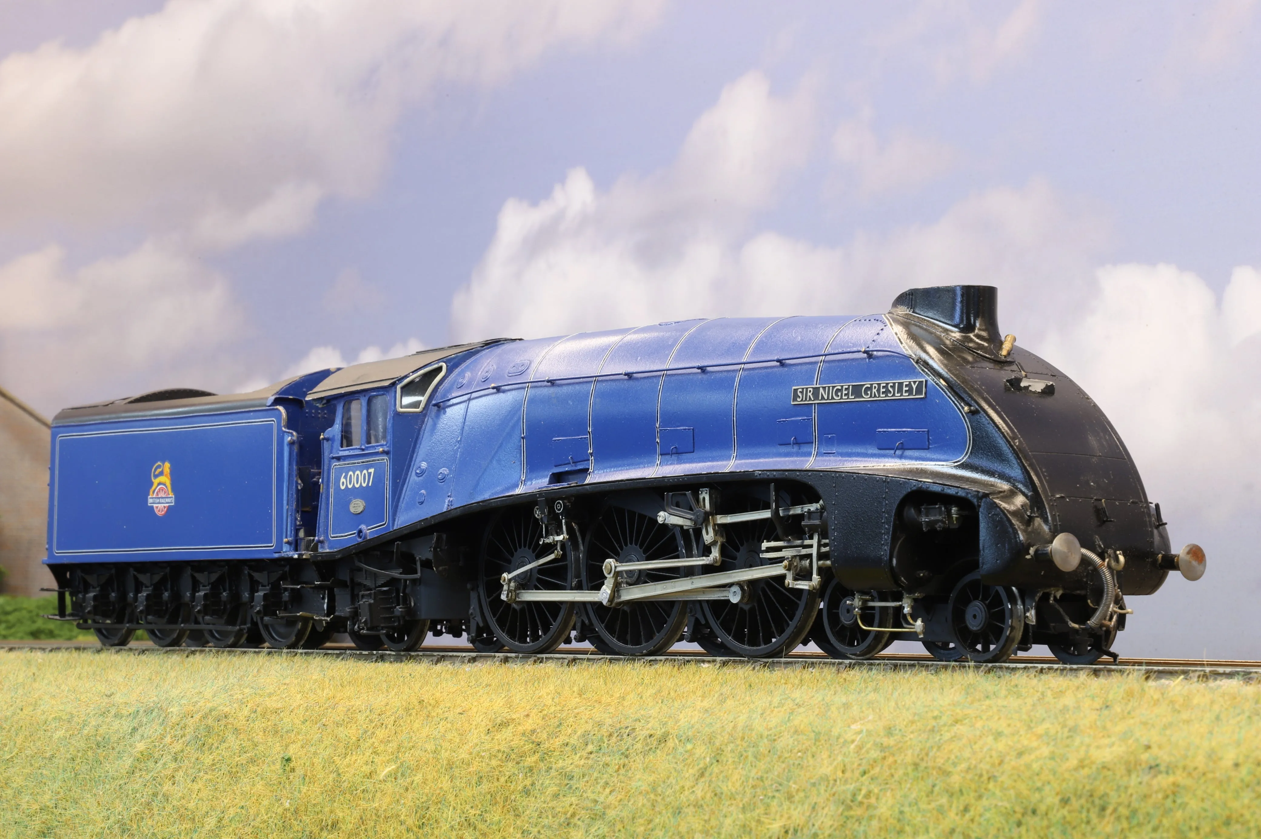 Finescale O Gauge (Kit-Built) Gresley A4 No. 60007 Sir Nigel Gresley' BR Express Blue