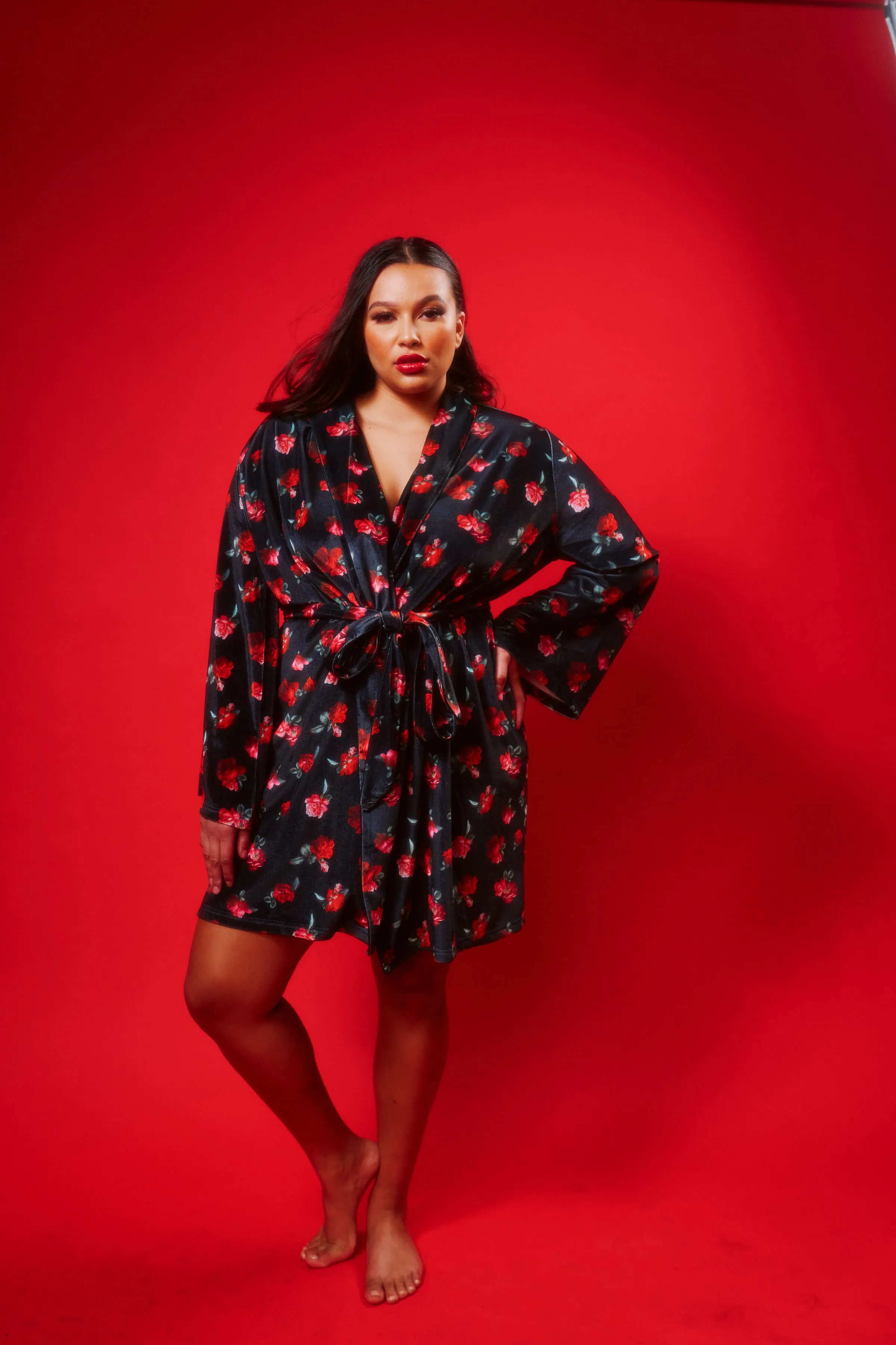 Kilo Brava Velvet Roses Short Robe