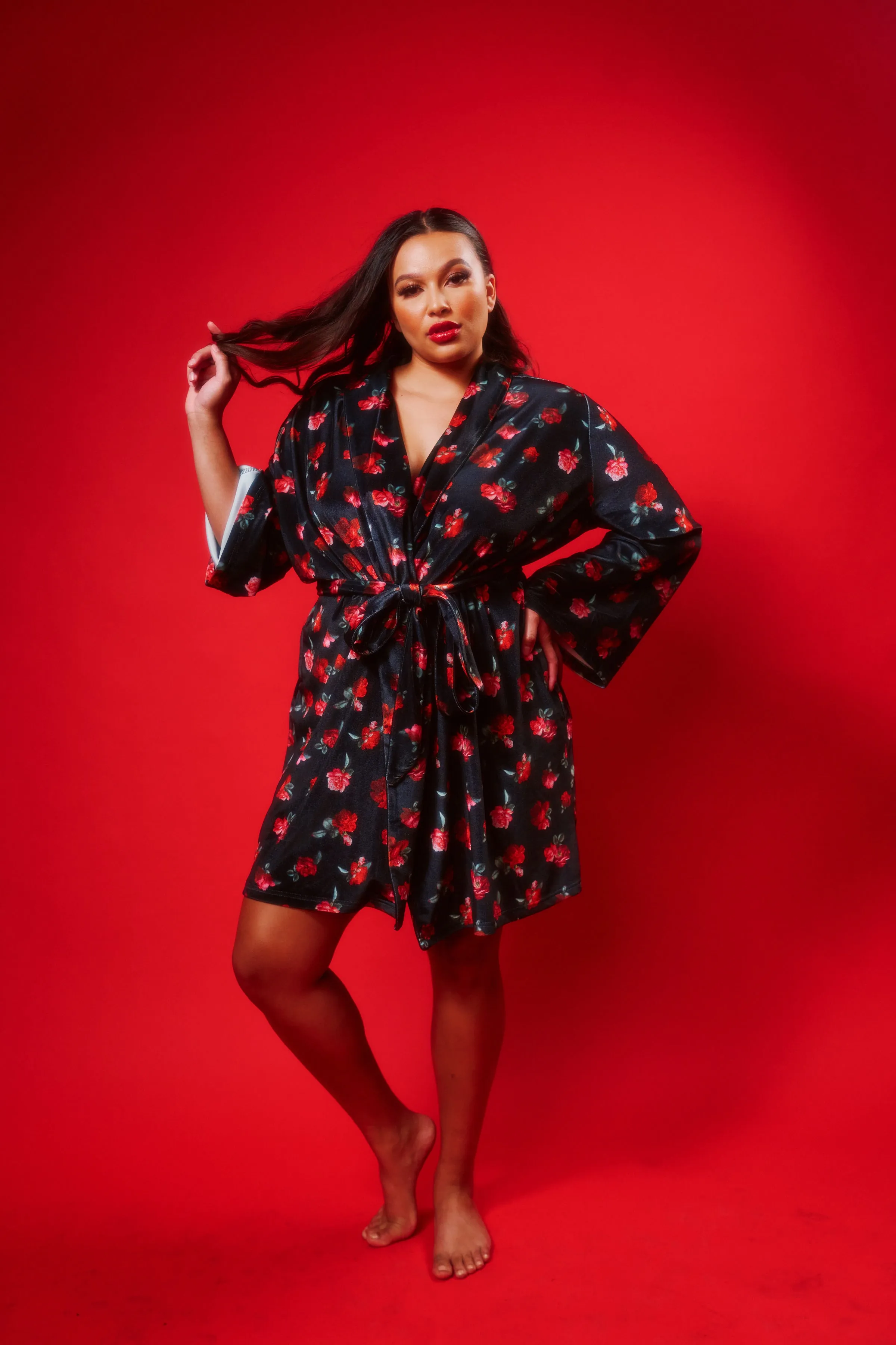 Kilo Brava Velvet Roses Short Robe