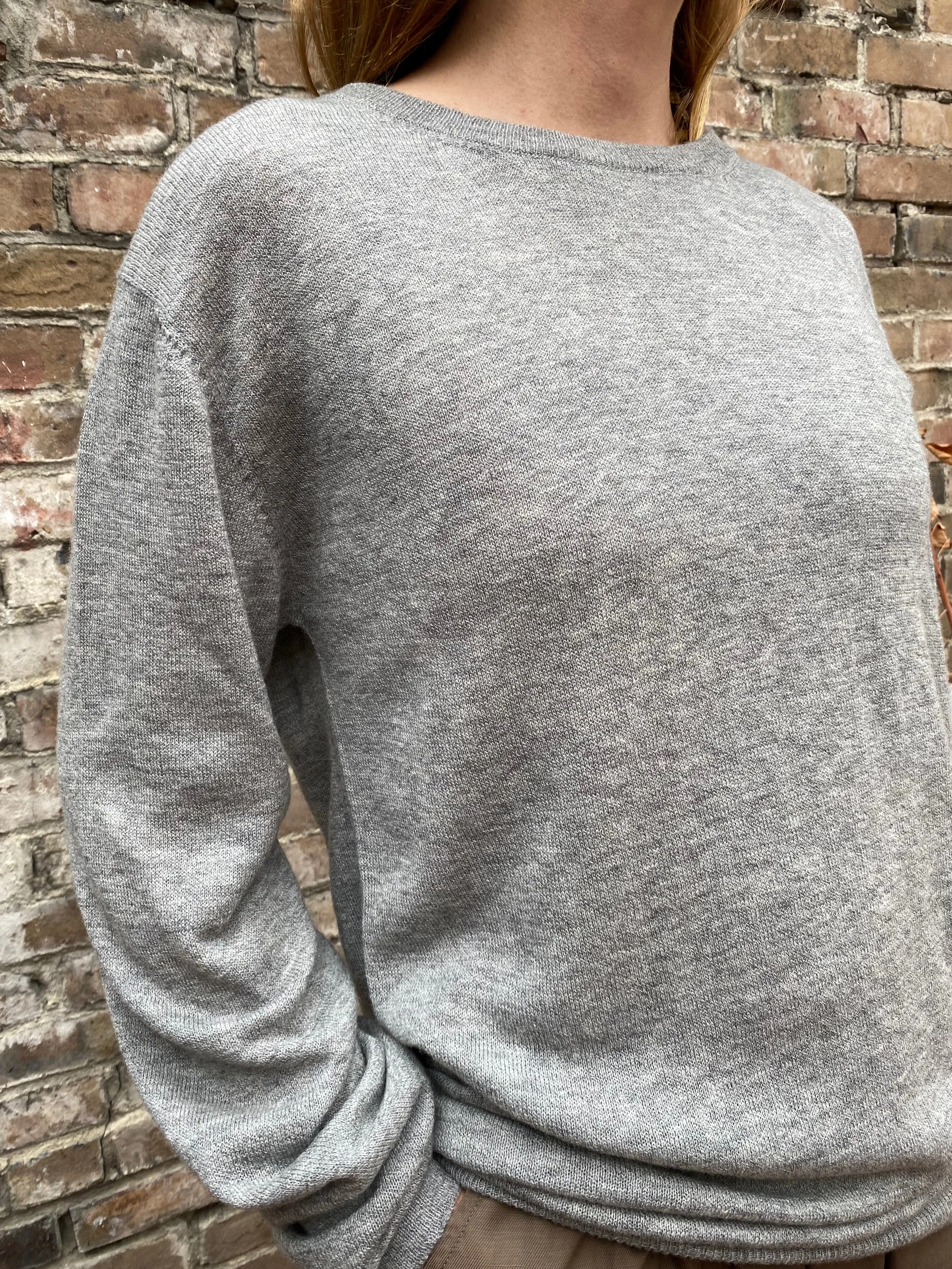 Merino Unisex Crew Sweater in Flint Grey